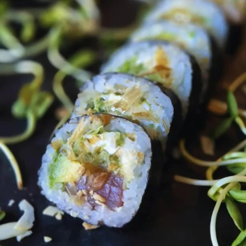 Futomaki tuńczyk (6 szt.) Hokkaido Sushi